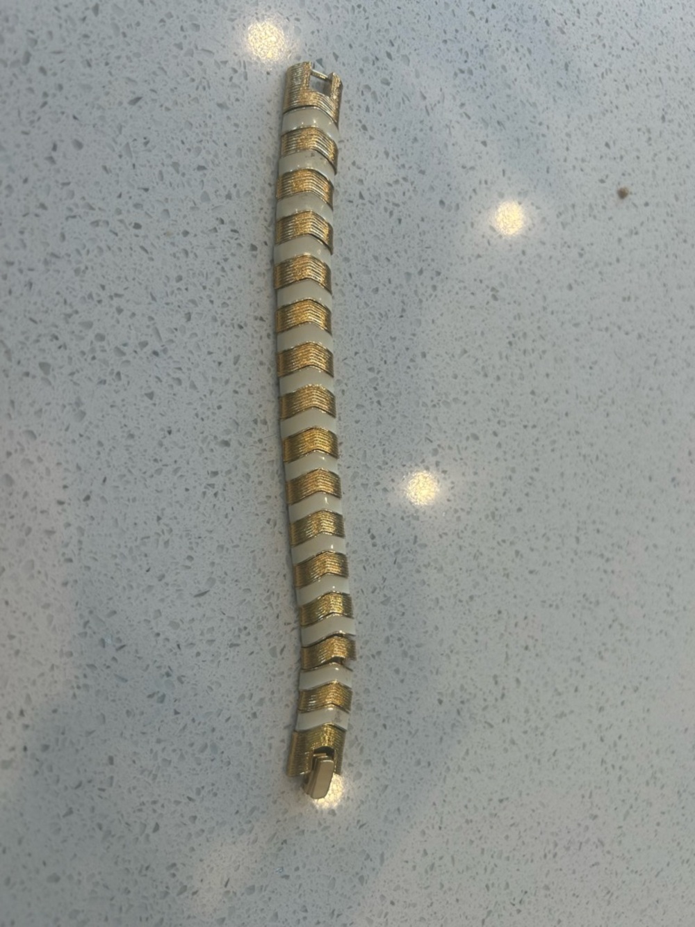 1960s-1980s  Gold and White Chevron Link Bracelet